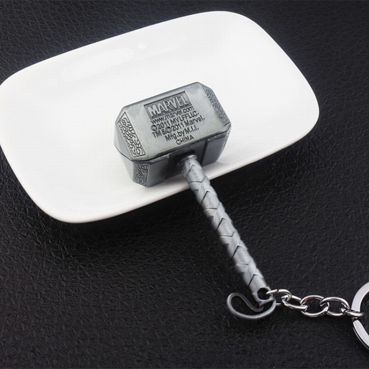 The avengers allianc Thor Raven Software Ancient tin color Pendant keychain 8CM 48G price for 5 pcs