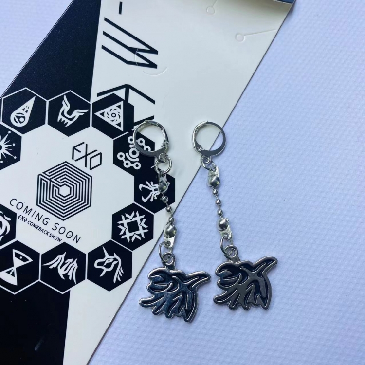 Genshin Impact   Anime peripheral earrings pendant jewelry  2009