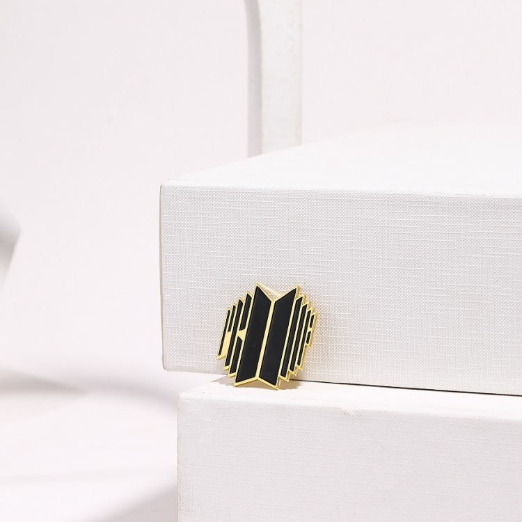 BTS Black Logo Metal Brooch Alloy Badge 3.5X4CM  price for 5 pcs