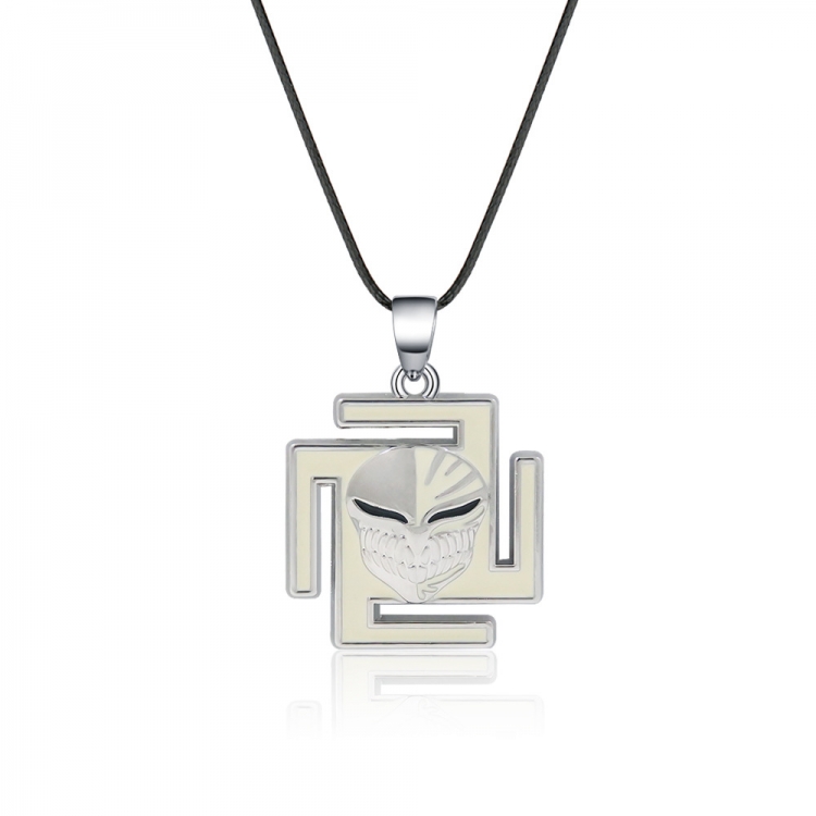 Bleach Animation metal necklace pendant OPP packaging price for 5 pcs N00945