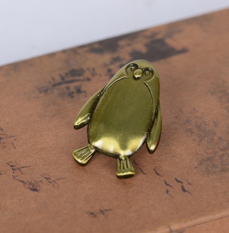 owl Cartoon metal brooch badge price for 5 pcs