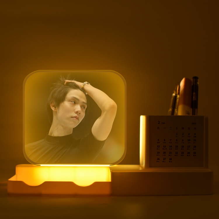 Hanyu-Yuzuru  New acrylic pencil holder night light bracket