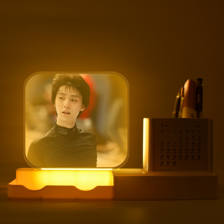 Hanyu-Yuzuru  New acrylic pencil holder night light bracket