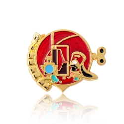 Collapse Metal brooch anime ba...