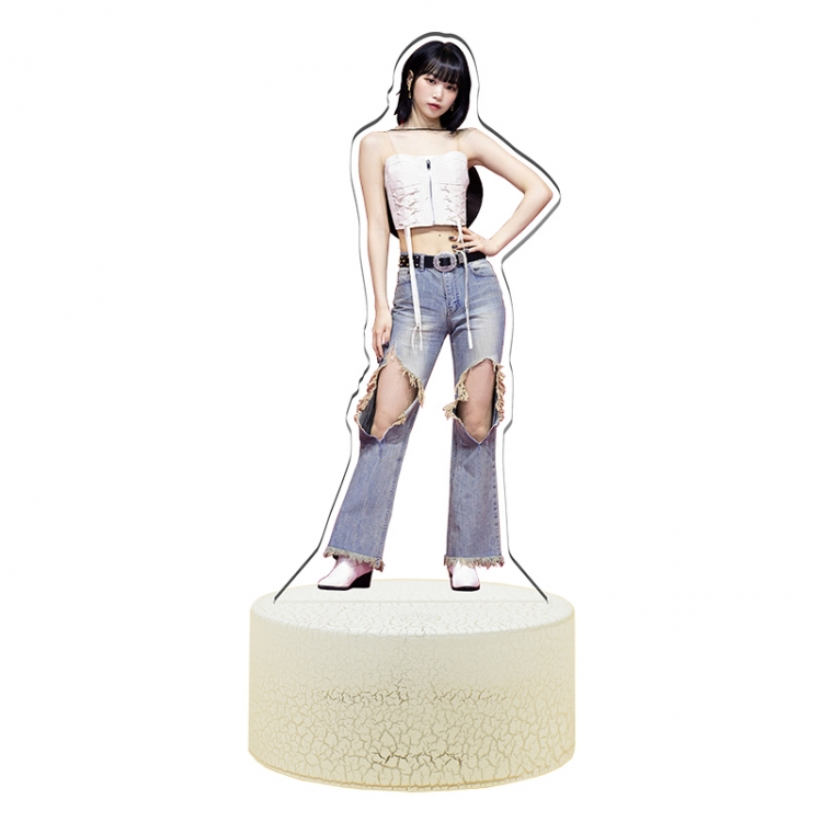 LE SSERAFIM Acrylic Night Light 16 Color-changing USB Interface Box Set 19X7X4CM white base