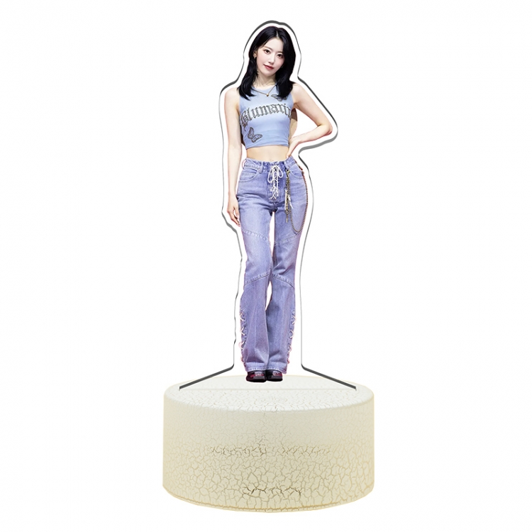 LE SSERAFIM Acrylic Night Light 16 Color-changing USB Interface Box Set 19X7X4CM white base