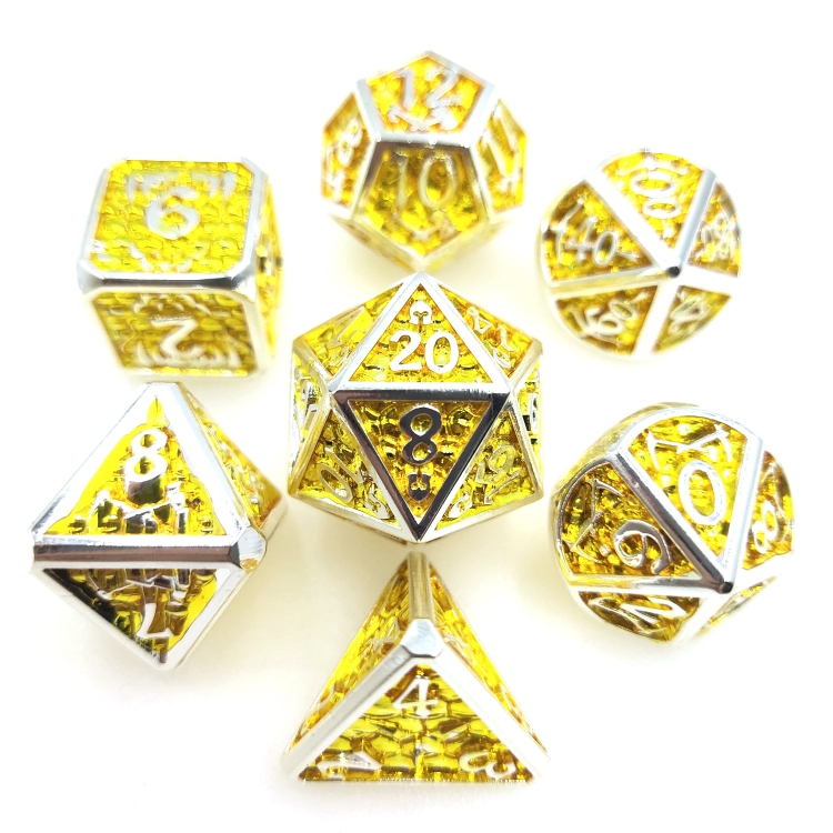 D-War/Dragon Wars Zinc alloy metal entertainment dice board game tools iron box packaging 197g a set of 7