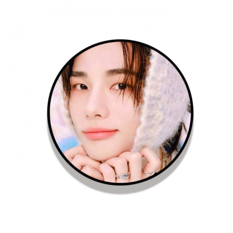 straykids Anime Mobile phone holder folding tablet holder price for 5 pcs