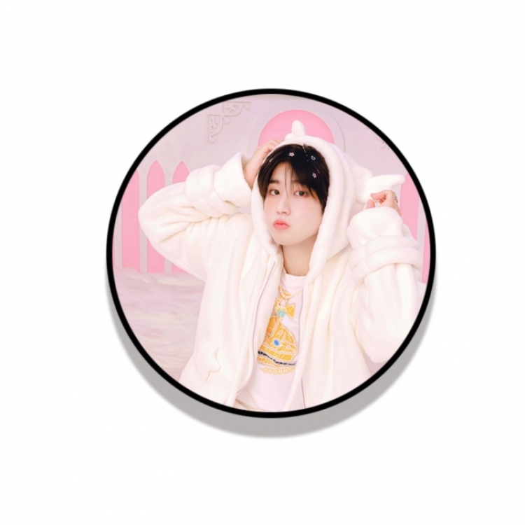 straykids Anime Mobile phone holder folding tablet holder price for 5 pcs