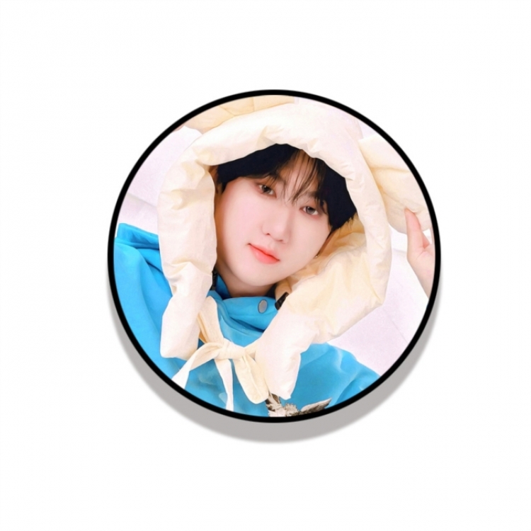 straykids Anime Mobile phone holder folding tablet holder price for 5 pcs