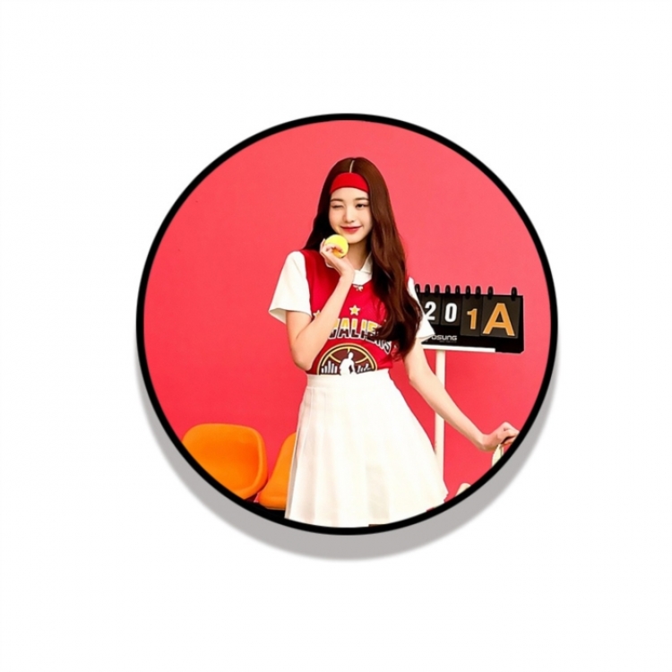 IVE Anime Mobile phone holder folding tablet holder price for 5 pcs