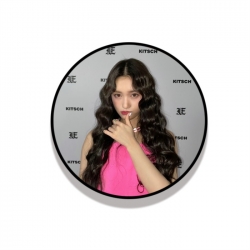 IVE Anime Mobile phone holder ...