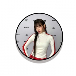 IVE Anime Mobile phone holder ...