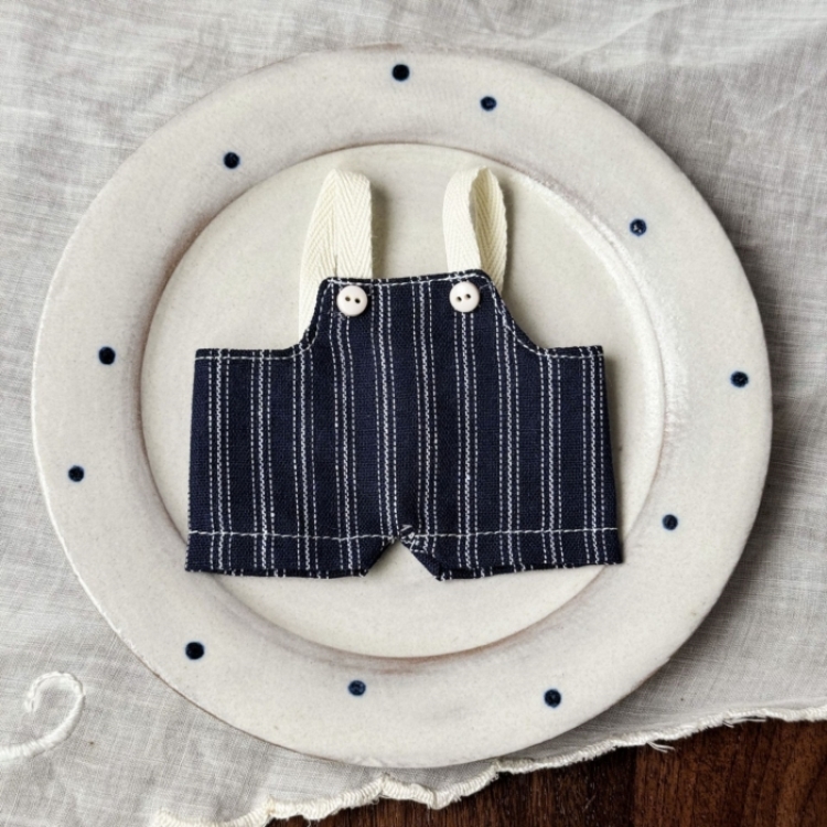 Labubu Doll and figurine dress-up with rompers price for 5 pcs