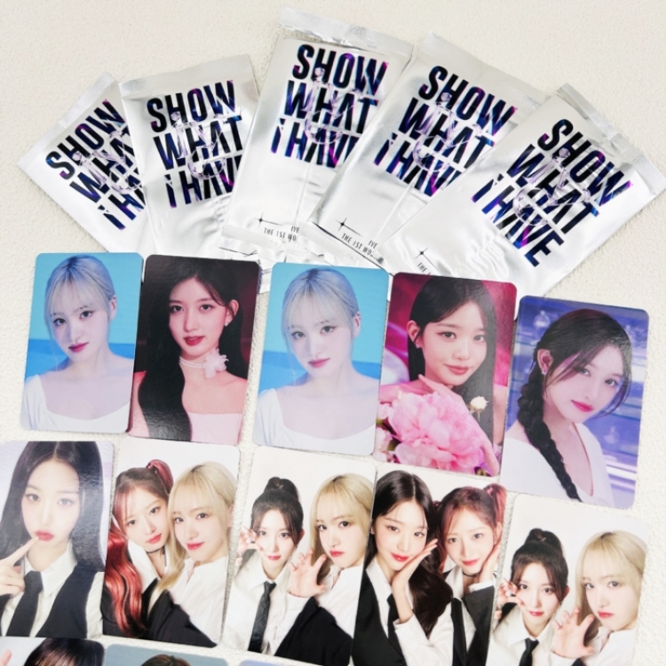 IVE Random card  Korean celebrity peripheral one pack of three cards